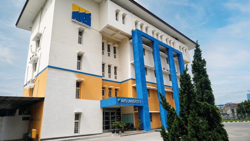 Fakultas Teknologi Informasi ARS University